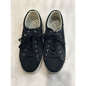 Taos Womens Size 7 Sneakers Retro Star Black Suede Low Top Lace Up Casual